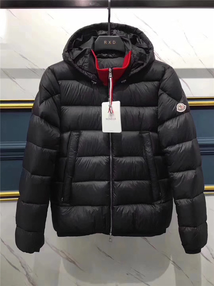 Moncler offerte online outlet